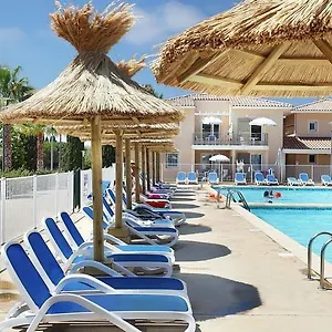 3 Etoiles Odalys Les Oceanides Piscine Argentiere Place De Parking Privee Boite A Cle Appartement